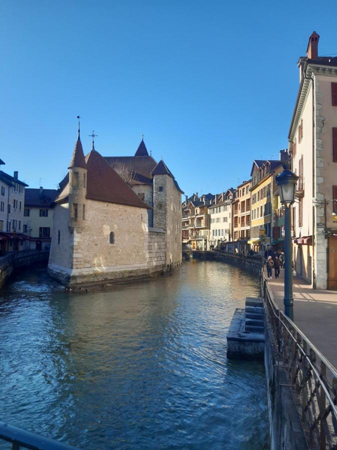Le 3 De Coeur Annecy Apartman Kültér fotó